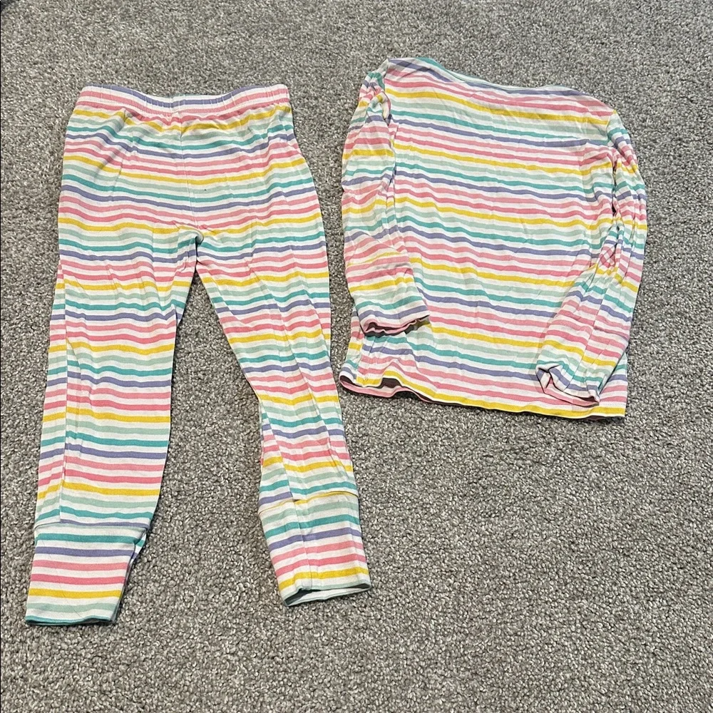 Posh Peanut Bamboo Pastel‎ Stripes Two Piece Long Sleeve Pajama Set 3T